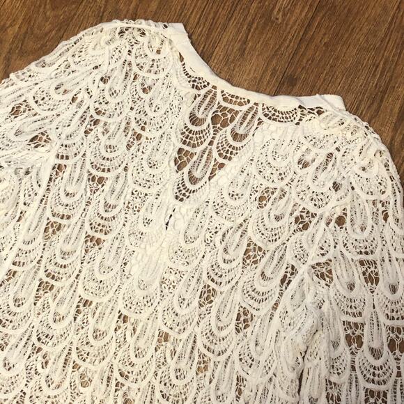 NWOT White Bohemian Crochet Quarter Sleeve Coverup Size Large - Picture 2 of 9